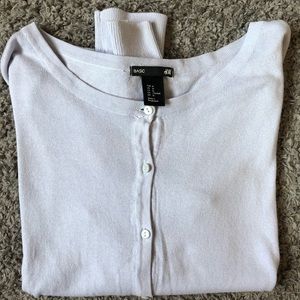 H&M light purple button down sweater size M